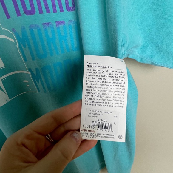NWT Puerto Rico Graphic Tee Short Sleeve Crew Neck Blue Neon El Morro San Juan L - Picture 3 of 11
